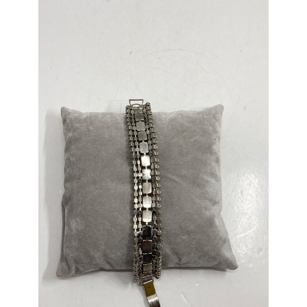 Vintage Milk Glass Rhinestone Bracelet With Silver-Tone Metal & Secure Clasp - Picture 4 of 7